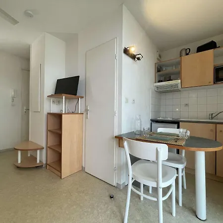 شقة La Rochelle, 1 Piece, 2 Personnes - Fr-1-246-618